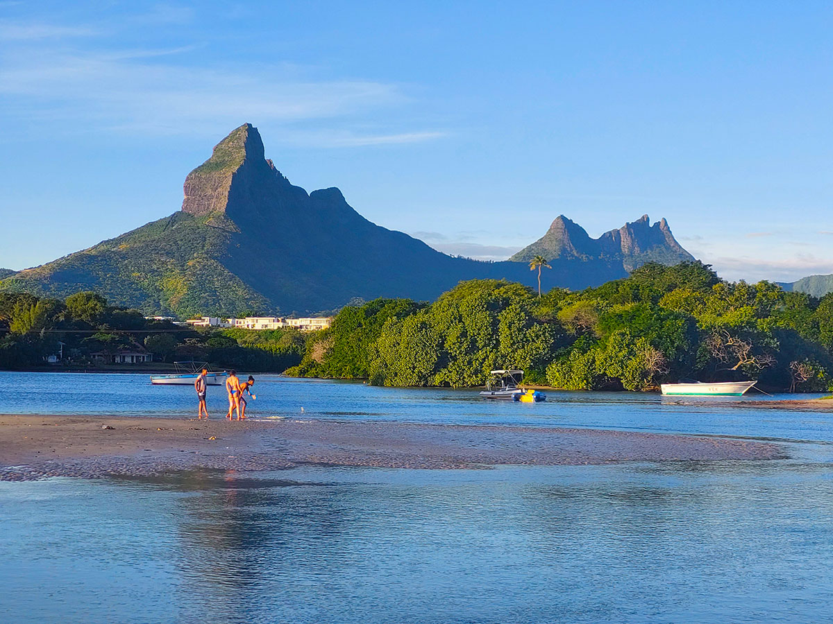 FITUR 2025 : L'île Maurice étrenne son titre de « Meilleure destination de lune au monde » en Espagne